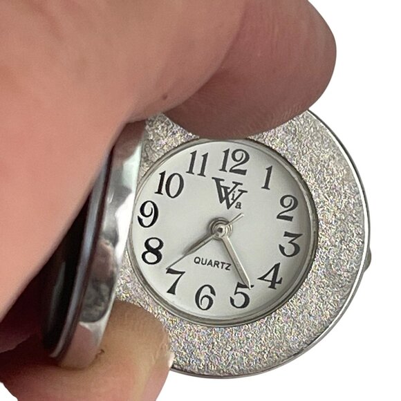 Pierre Cardin Quartz Pocket Watch With Floral Design Stainless Steel & Resin Cas - Picture 2 of 5